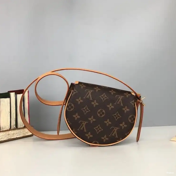 19B570257 Bags LV 0715